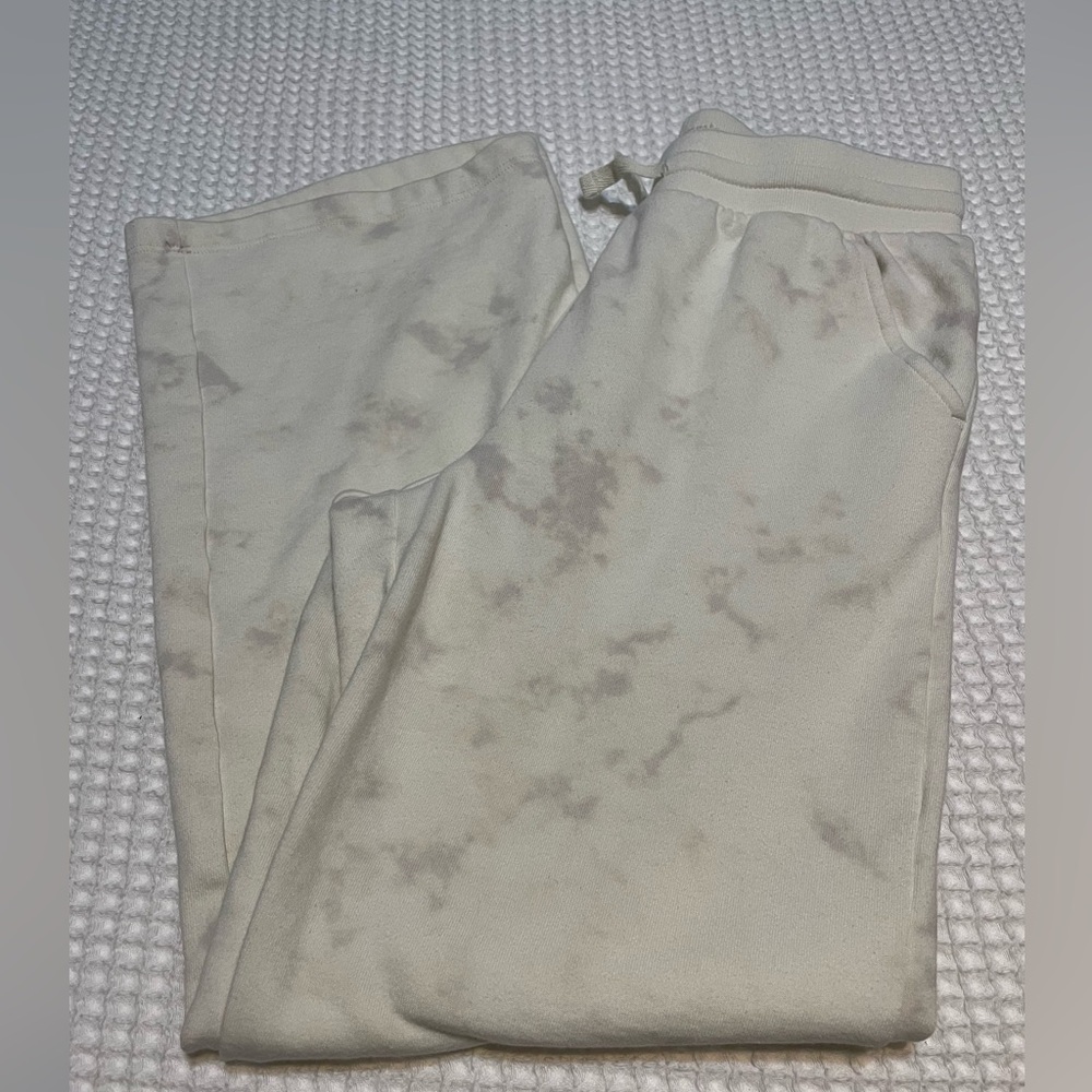 NWOT - Gap Cream Tie-Dye Joggers